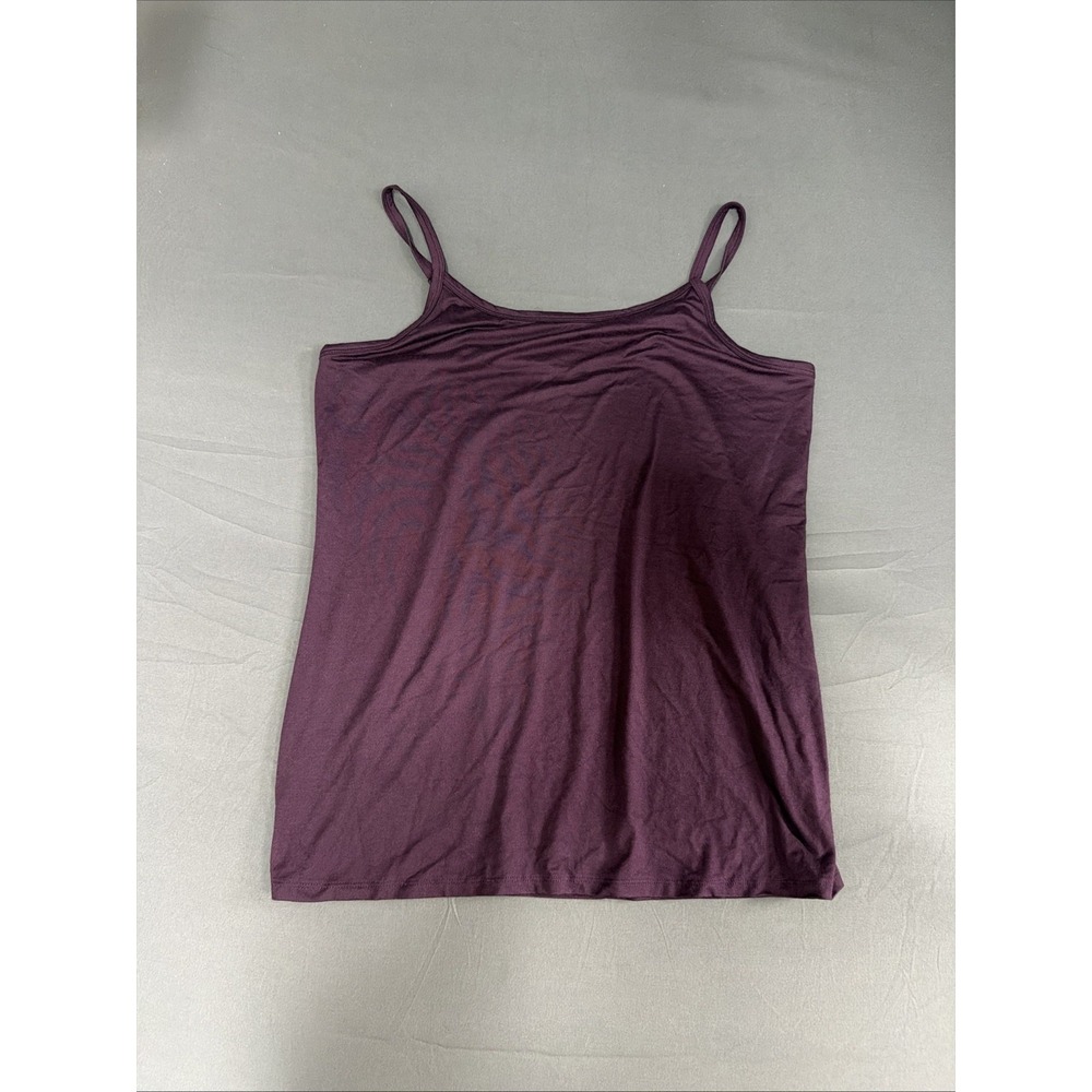 mauve or purple scoop-neck camisole with thin spaghetti straps 1X